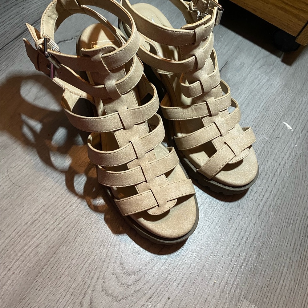 Dirty Laundry Beige Strappy Sandals